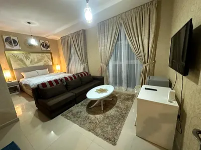 No commission, Dubai marina, Luxury master bedroom with attached washroom, weekly 6 days free cle...