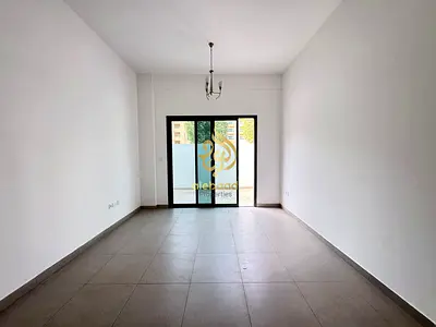 New building spacious 1Bedroom apartment for family book now!