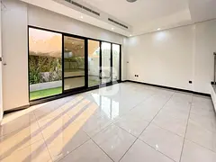 Single Row Park-Facing | With Maid | Vacant