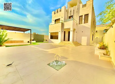 Luxury Villa in Al Muwaihat 1Spacious land with elegant construction. Freehold ownership for all nationalities 📞 Contact: Mohamed Marzouk – Al Ahram