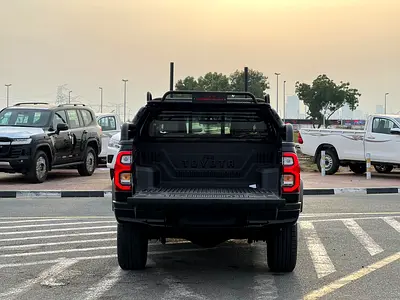 2021 Toyota HILUX photo 7