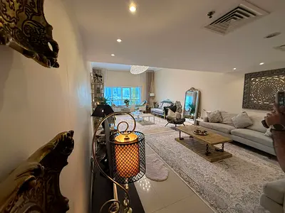 🏡 فرصة مميزة لامتلاك شقة فاخرة بإطلالة بحرية ساحرة!