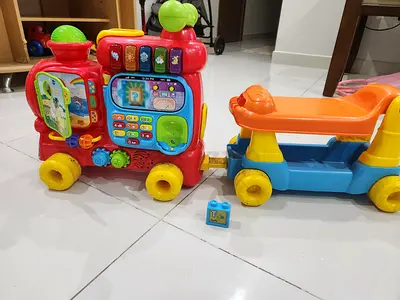 V tech albhabet train