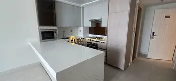 WELL PLANNED LAYOUT | SPACIOUS | READY TO MOVE