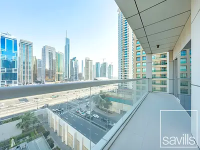 Stunning Apartment | Mid-Floor Access| Marina View