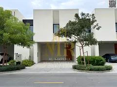 4-bedroom master villa with golf and lake views, private pool and garden, spacious and luxurious fin