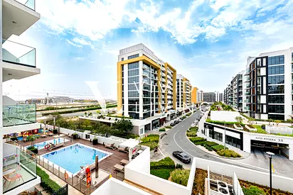 Modern | Pool and Boulevard View | Prime Location