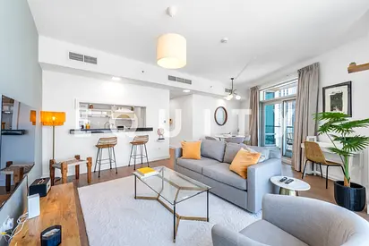 Reduced | Upgraded Unit | High Floor | Sea Views