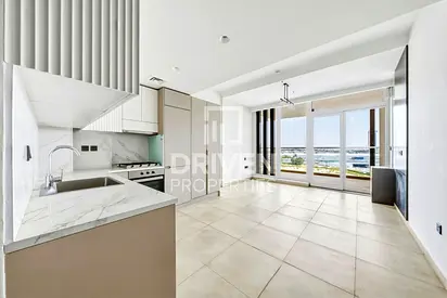 Brand New Unit | Modern Layout | Built in Cabinets