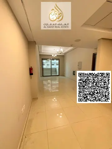 غرفتين وصالة بمطبخ أمريكي مع 2 حمام وبلكونه للإيجار في تاور جديد بالعامرة – مدينة الإمارات، مساحة كبيرة، تشطيب سوبر ديلوكس، مع جيم ومسبح تشطيبات سـوبر