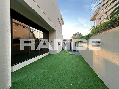Spacious Layout|Modren Living| Near Park
