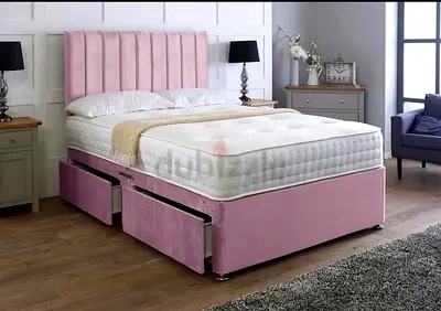 Elegant Modern Design Brand New Fully
Custom Made Twin Size Bed with Drawers