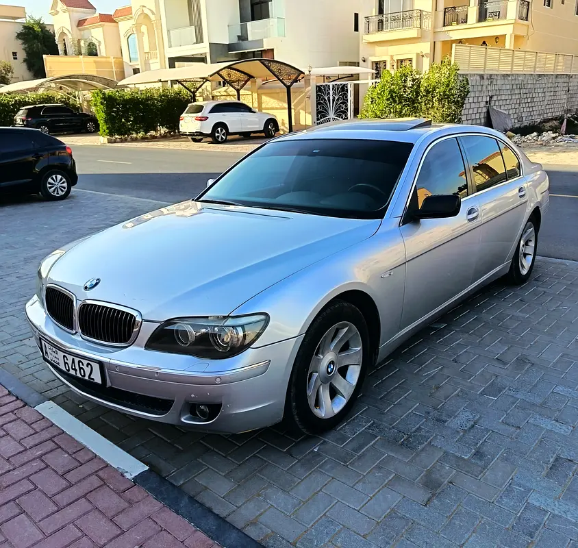 BMW 7-Series 2006 — photo 1 of 19