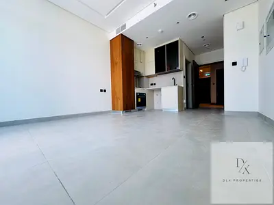 جديد تمامًا | بالقرب من المترو | جاهز للسكن