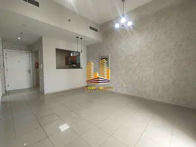 SPACIOUS || READY TO MOVE IN || PRIME LOCATION