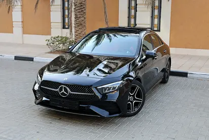 A200 AMG - GCC SPECS - UNDER WARRANTY / SERVICE CONTRACT 105,000 KM FROM GARGASH - ACCIDENT FREE -
