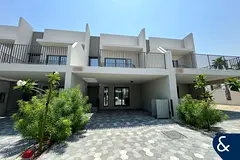 Modern Townhouse | 3 Beds + Maids | Rented