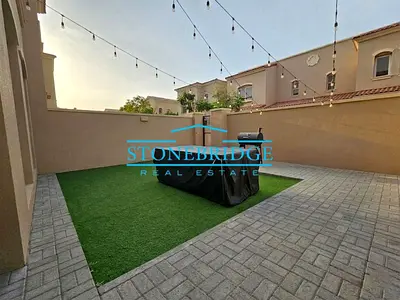 متاحة قريبا|12 شيك|قريبة من الخدمات|غير مفروشة