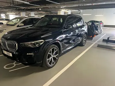 BMW X5 xDrive40i M Sport 2019 | GCC | Dealer Maintained |