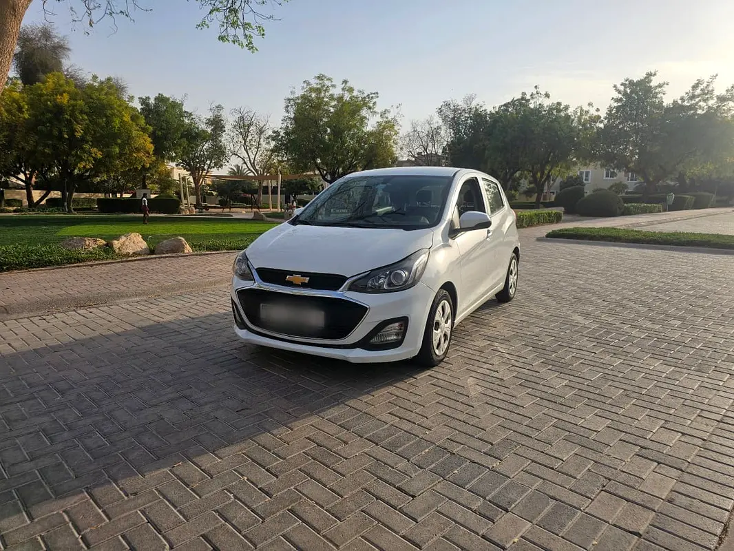 Chevrolet Spark 2020 — photo 1 of 13