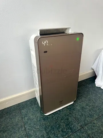 Hitachi EP-9000 premium portable air purifier / dehumidifier - working, perfect condition