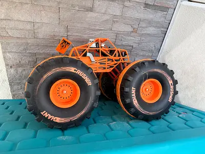 Remote control monster truck