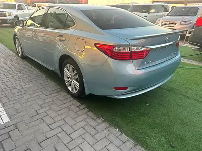 صورة مصغرة 4 لـ 2014 Lexus ES-SERIES
