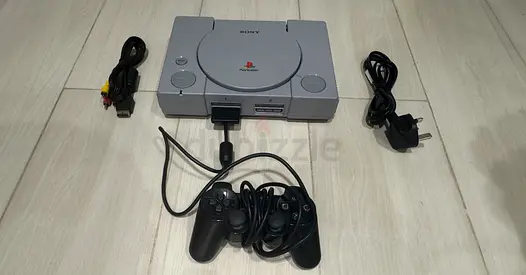 Sony Playstation 1 PS1 Console FULL SET + Controller + Cables (working)