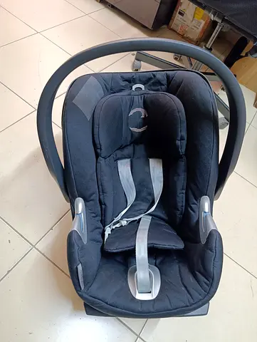 My infant car seat - rear-facing carrier, good condition