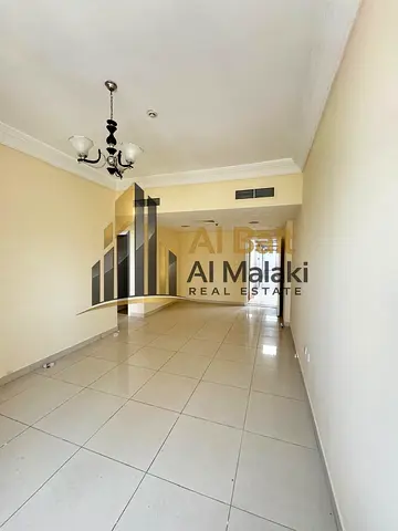 شقة للإيجار السنوي في الخان – غرفتين وصالة و حمامين مع جيم ومسبح مجاني