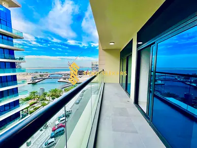 Luxury Living ! Stunning Sea View ! Move-In Ready