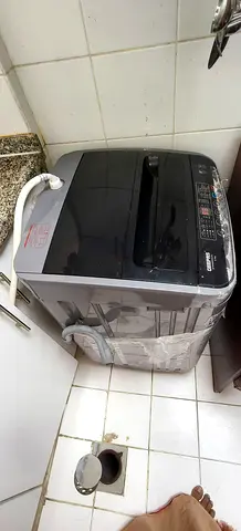 WASHING MACHINE