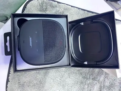 * Bose SoundLink Micro