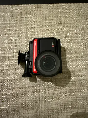 Insta360 R