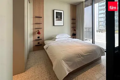 Mid Floor | Vacant | Fully Furnished