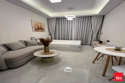Vacant | Fully Furnished Studio | Mid Floor