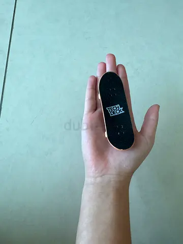 Finger Skateboard Toy