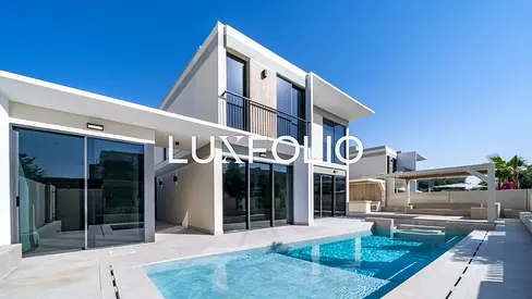 Exclusive | Fully Upgraded | Vacant | Private Pool