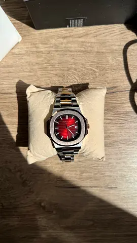 Stylish Mens Watch with Red Dial