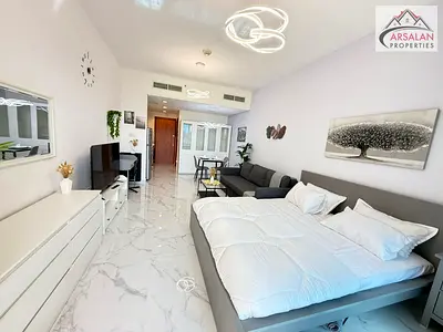 SPACIOUS STUDIO | UPGRADED | FULLY FURNISHED | READY TO MOVE