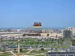 2BR Apartment with Balcony, Open View, 2 Bathrooms, Gym &amp; Pool, Spacious Layout – AED 40,000