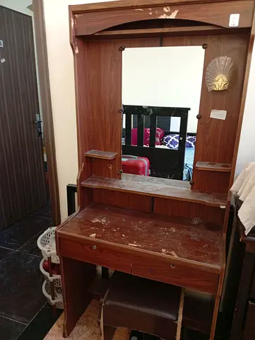 Wooden dressing table/vanity with mirror and stool - used.