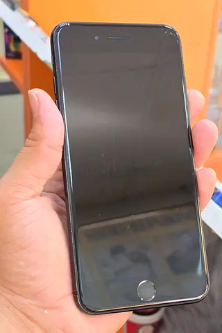 iPhone 7PLUS 128GB  (home button) - Working,