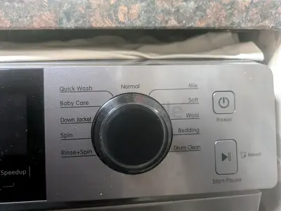 My front-load washing machine  8 kg— working condition