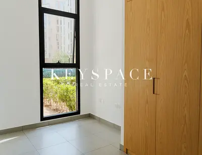 Facility-Rich Residence in a Community Built Around Lifestyle | Resale