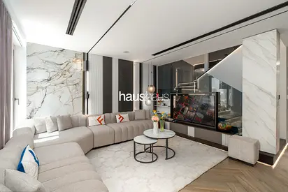 Premium 4BR Modern Townhouse | Upgraded & Stylish Interiors