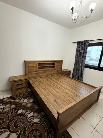 1 year old King bed set + Large Executive Desk (MOVING SALE!!)