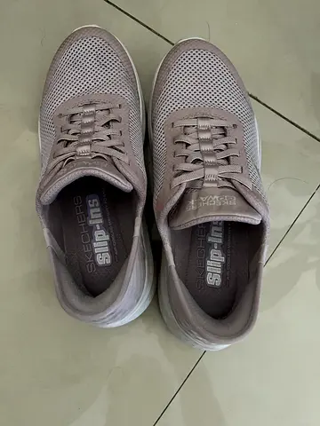 Skechers Slip-Ins beige womens sneakers - gently used