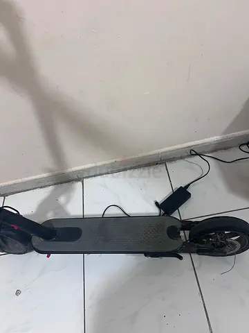 Electric scooter