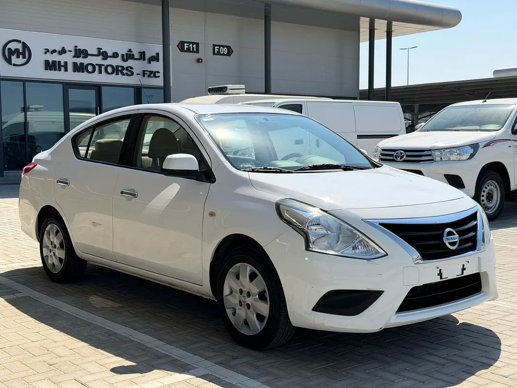 Nissan Sunny 2024 — photo 1 of 13